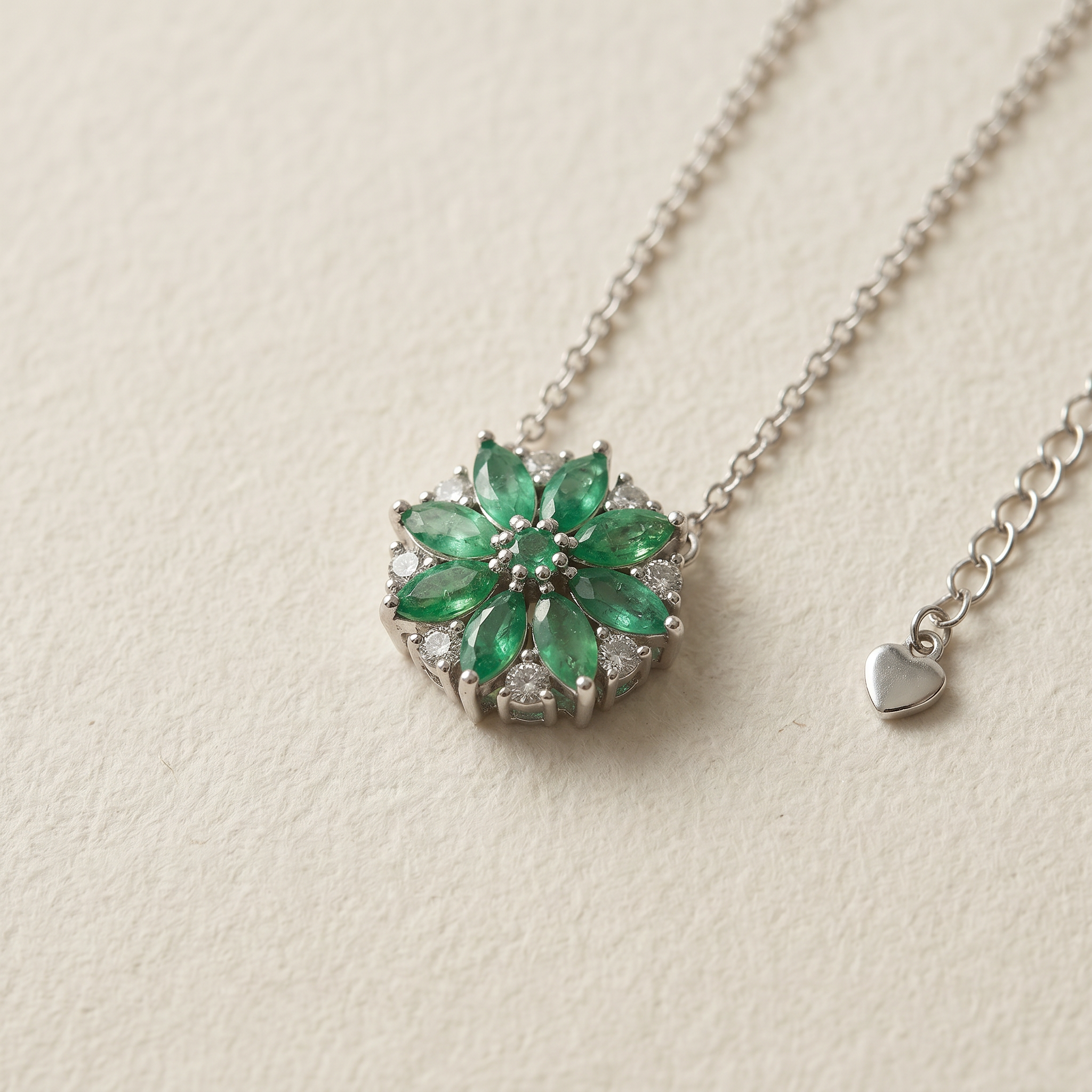 Smaragd Anhänger 1.4ct