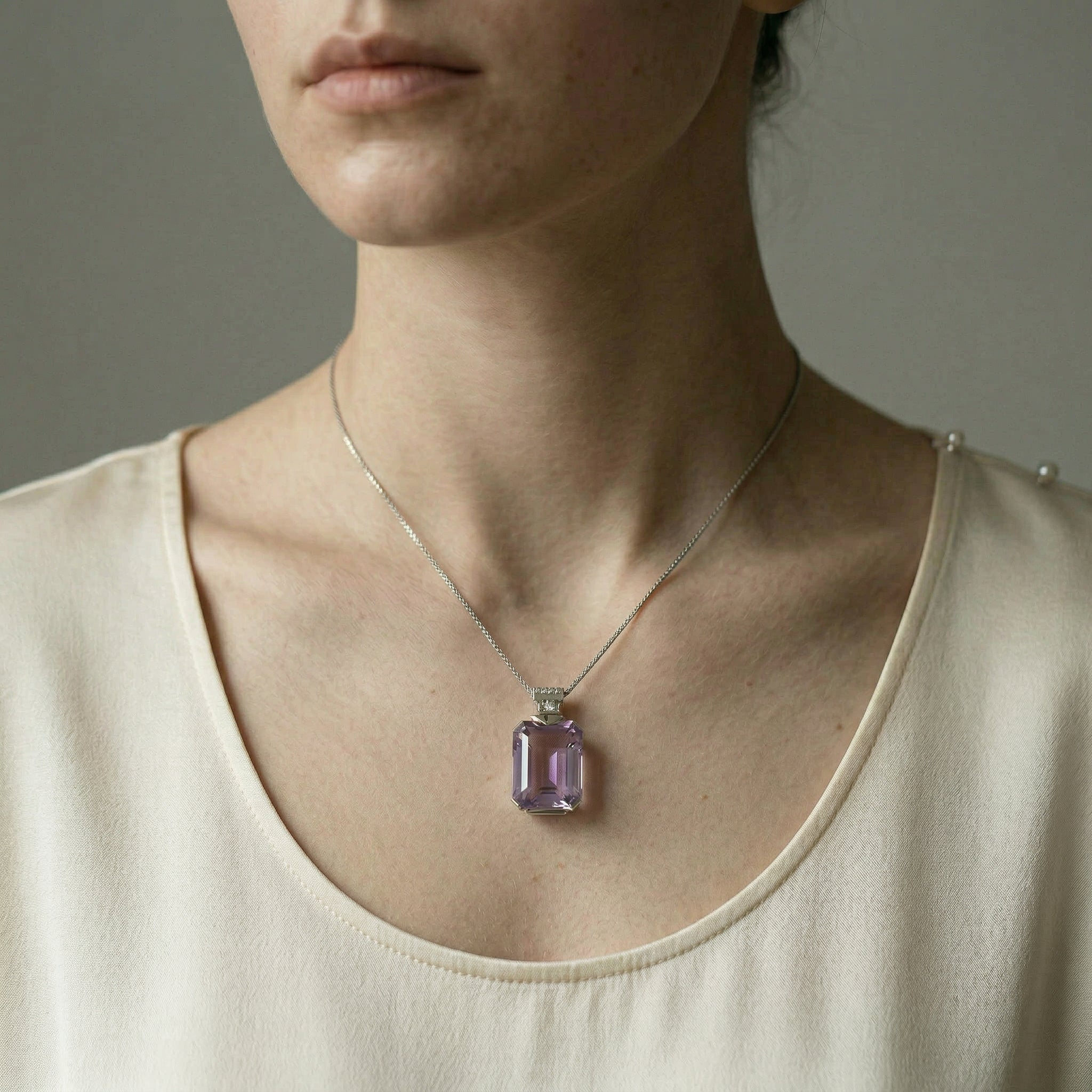 Purple Chalcedon Anhänger
